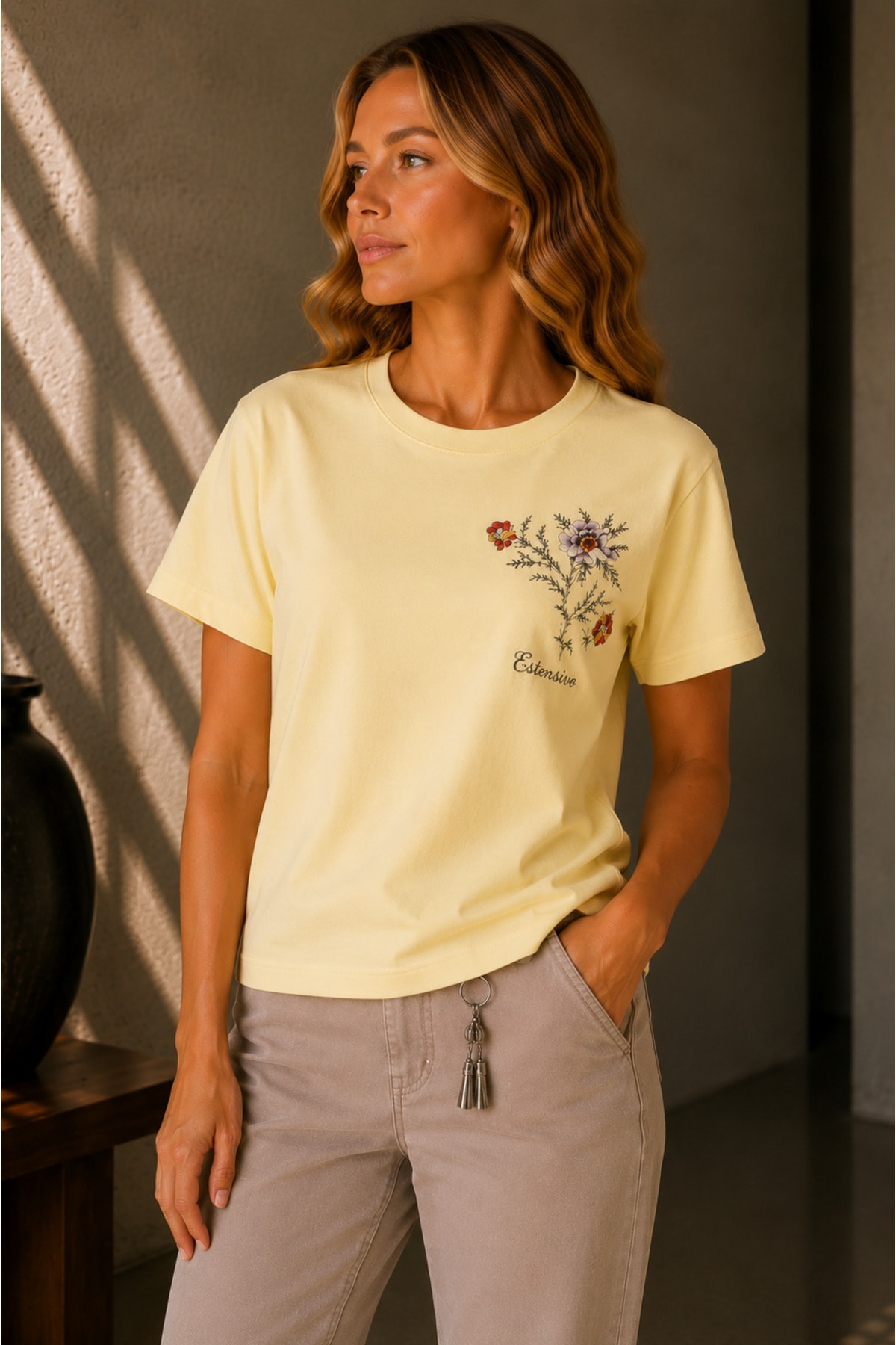 Çiçek Baskılı Ön Arka Detaylı Oversize T-Shirt