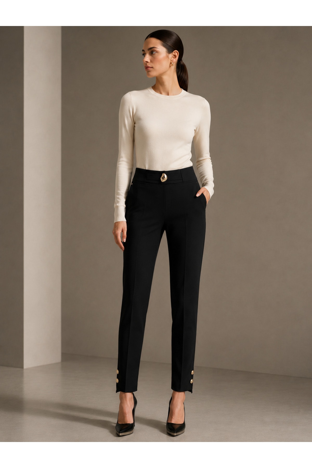 Minimal Gold Detaylı Esnek Örme Kumaş Pantolon - Görsel 1
